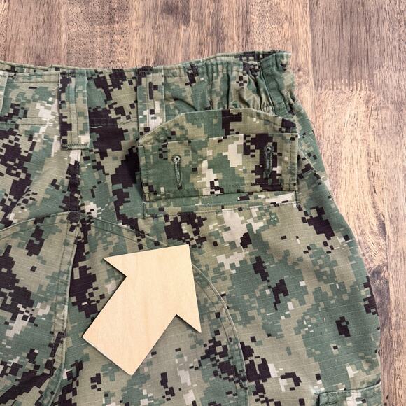 US Navy NWU Working Uniform Type III Trouser AOR2 Digital Camouflage 33 Regular - Picture 10 of 11